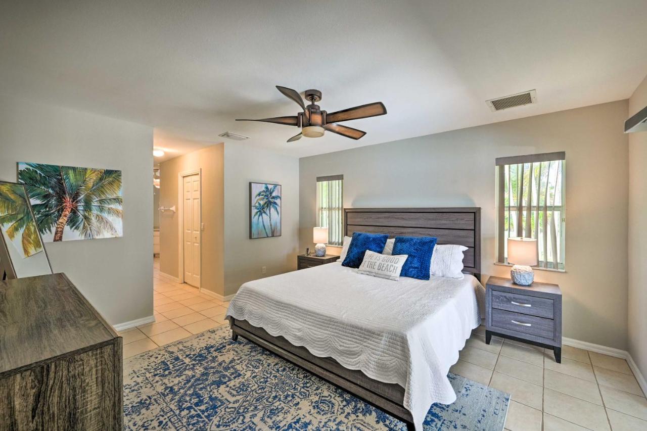 Pet-Friendly Escape With Dock And Kayaks In Cape Coral Villa ภายนอก รูปภาพ