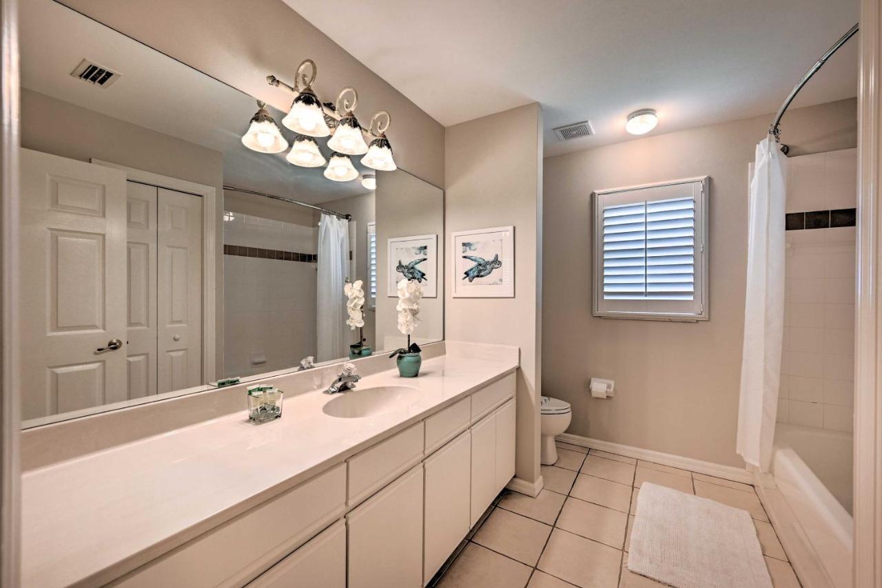 Pet-Friendly Escape With Dock And Kayaks In Cape Coral Villa ภายนอก รูปภาพ